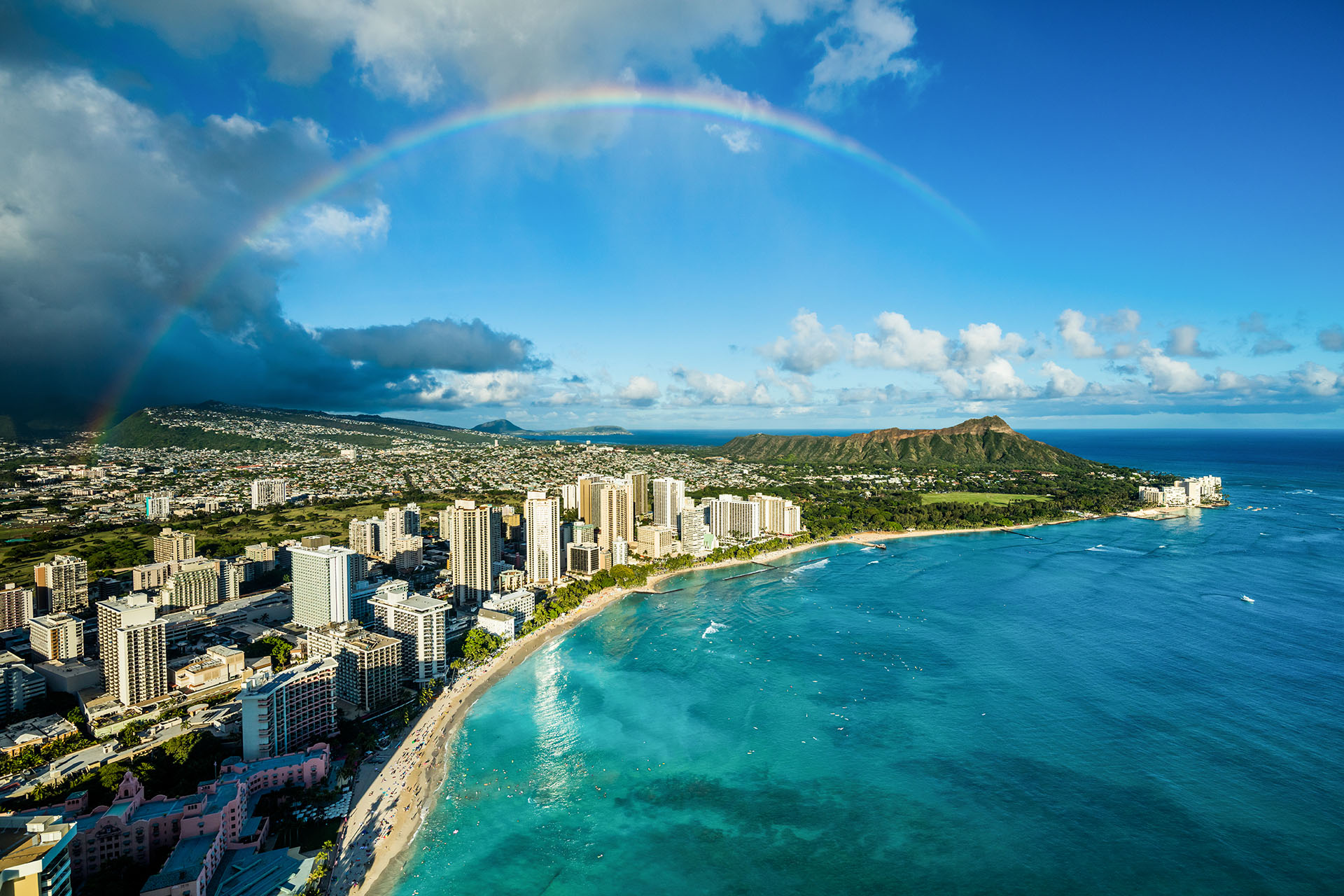 waikiki-beach-rainbow-web